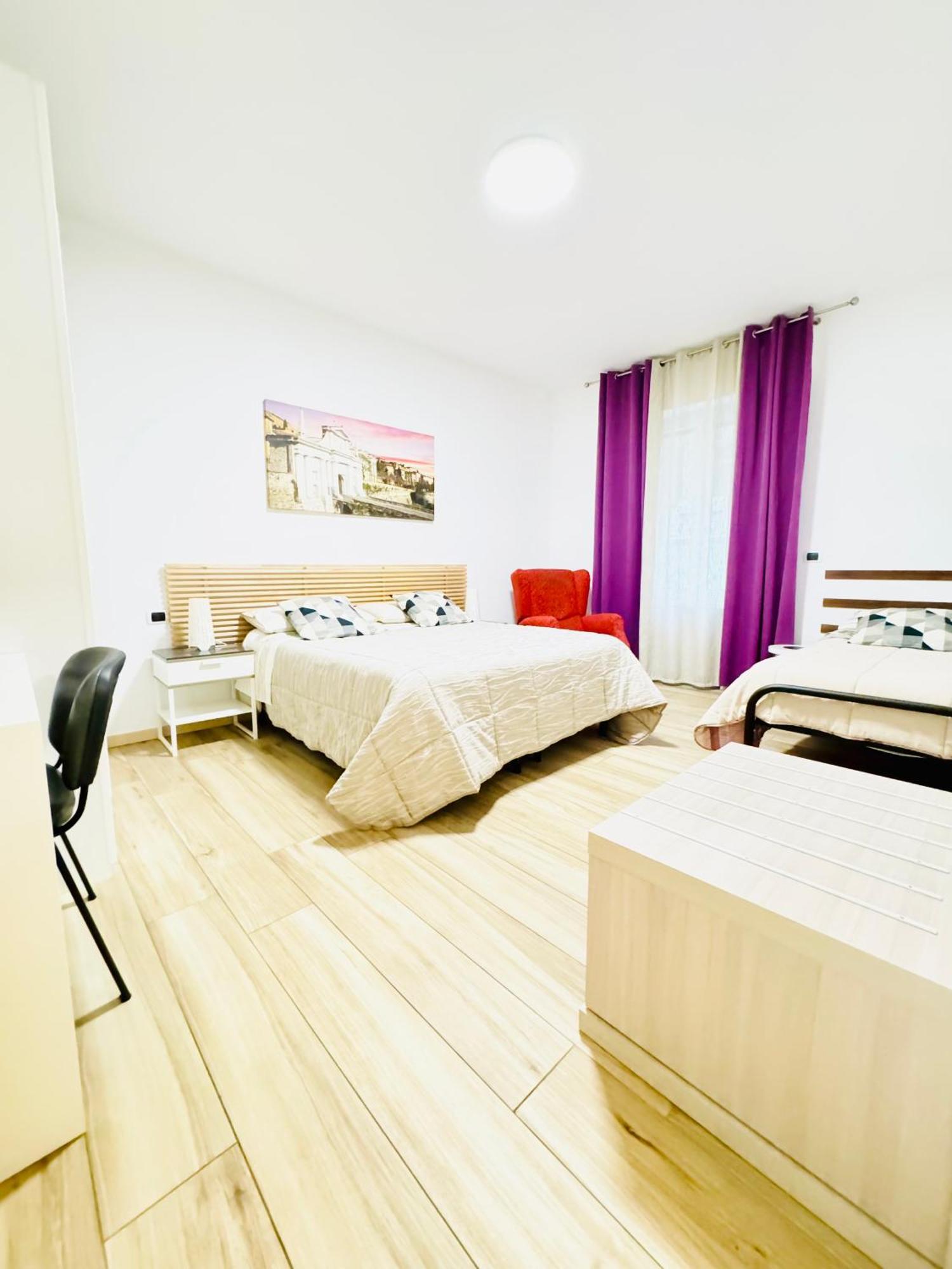 Smart House Rooms Central Luxury Бергамо Экстерьер фото